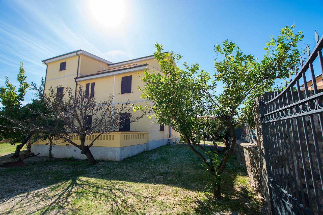 La Corte del Maria Rosaria Orosei Exterior foto
